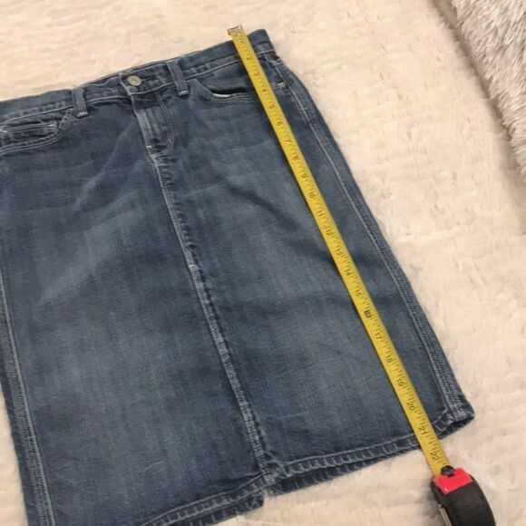 Cute Seven for all mankind skirt - Picture 8 of 8